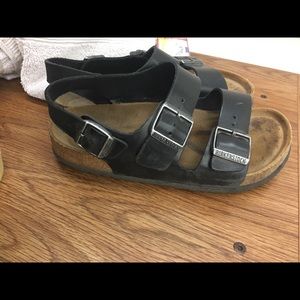 Birkenstocks with back strap black